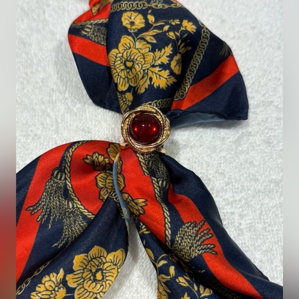 Vintage Style Gold-Tone Red Cabochon Scarf Slide / Scarf Ring / Scarf Clip /Gift
